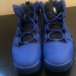 CHARLES BARKLEY AIR MAX